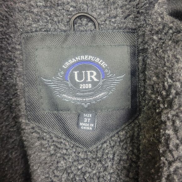 Urban Republic Little Boys Black Parka Coat Sherpa Lined size 3T - Picture 3 of 8